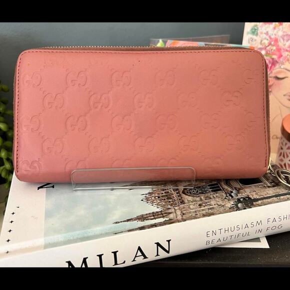 Gucci GG Guccissima Pink Leather Long Zip-a-round Wallet with GG Charm (GGXX036) - Picture 2 of 11